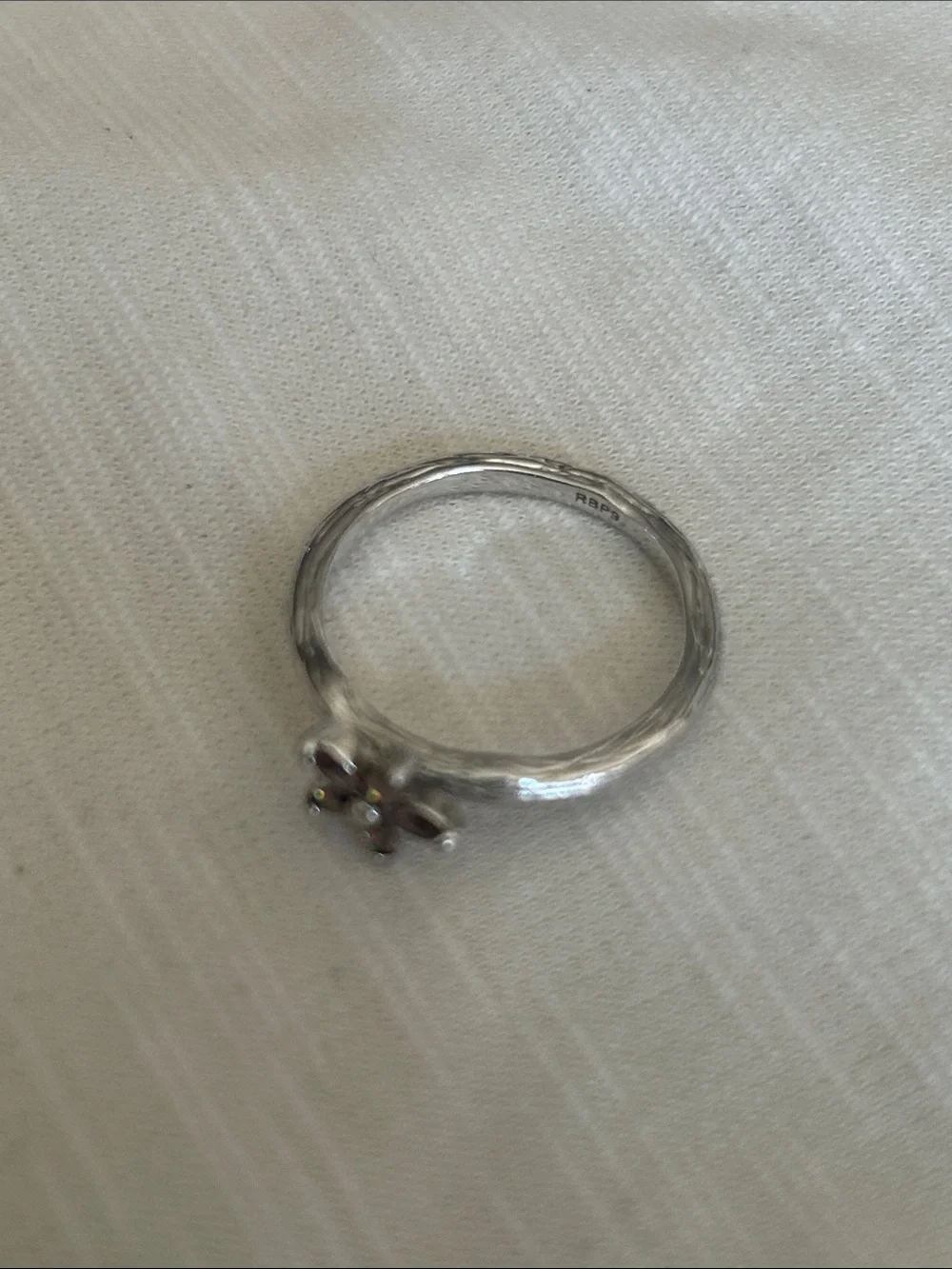 Silver Pink Flower Ring - Elegant Floral Design